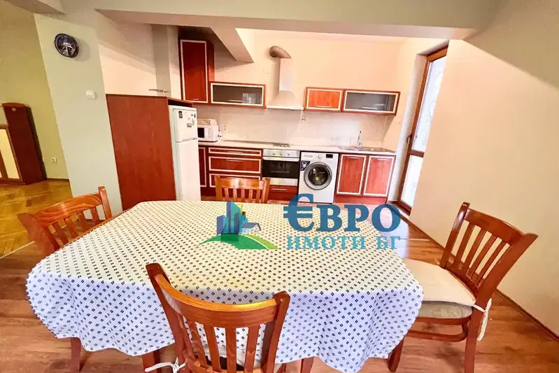 3-bedroom apartment in Stara Zagora, Centyr