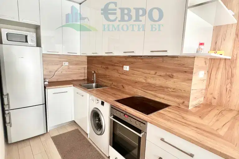 3-bedroom apartment in Stara Zagora, Centyr