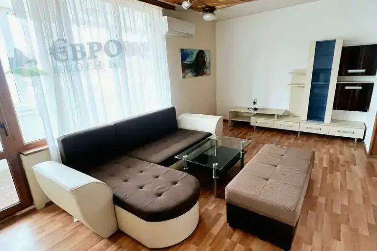 3-bedroom apartment in Stara Zagora, Centyr