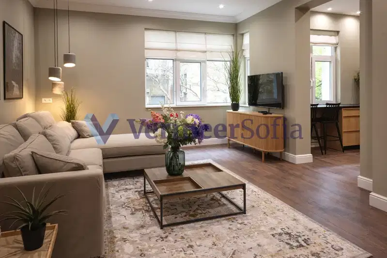 3-bedroom apartment in Sofiya, Centyr