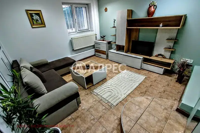 3-bedroom apartment in Veliko Tyrnovo, Centyr