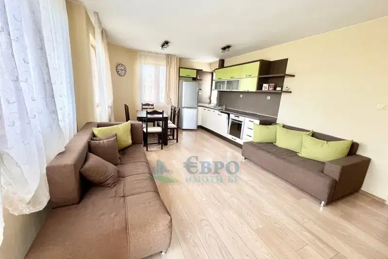 3-bedroom apartment in Stara Zagora, Centyr