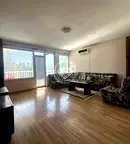 Тристаен апартамент във Варна, Чайка