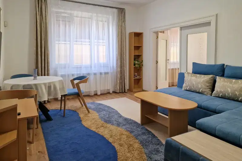 3-bedroom apartment in Sofiya, Doktorski Pametnik