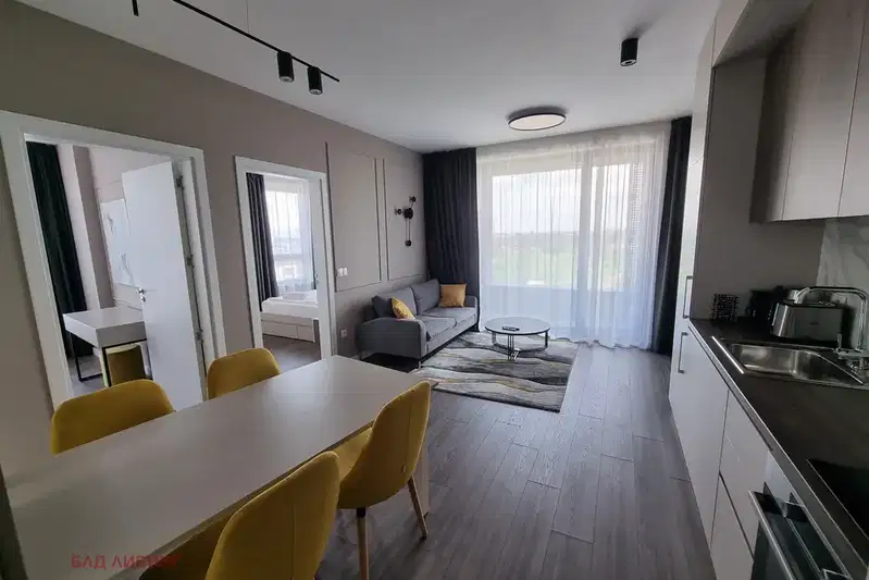3-bedroom apartment in Sofiya, Manastirski Livadi