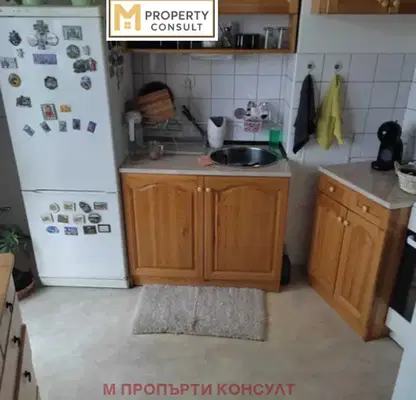Снимка 4 — Тристаен апартамент в Плевен, Широк център