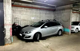 Гараж/Паркомясто в София, Дружба 2