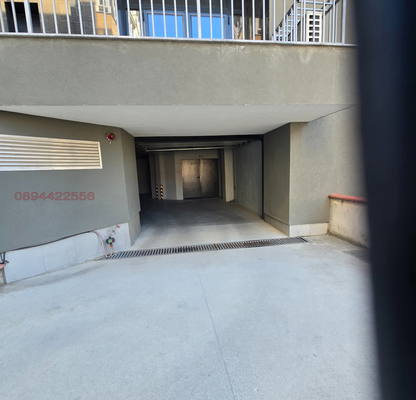 Photo 3 — Garage/Parking in Sofia, Vitosha