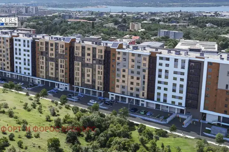 Многостаен апартамент в Кайсиева ина