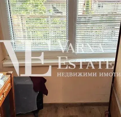Снимка 2 — Многостаен апартамент във Варна, Аспарухово