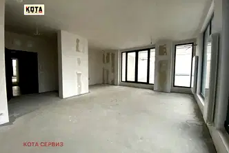 Четиристаен апартамент с покривна тераса и паркоместа в Бояна, София