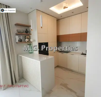 Photo 4 — 4-bedroom apartment in Varna, Briz