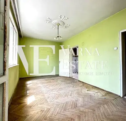 Photo 5 — 4-bedroom apartment in Varna, Centyr