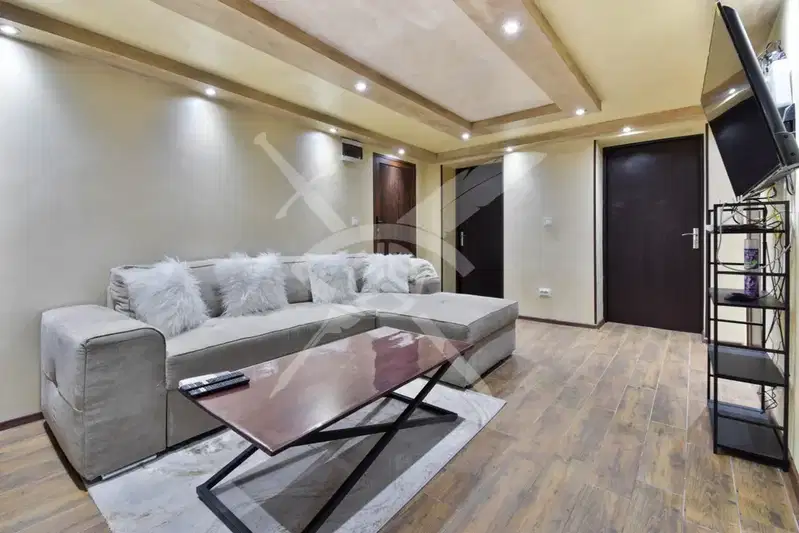 4-bedroom apartment in Sofiya, Centyr