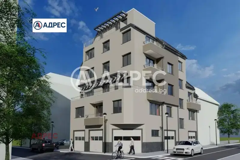 4-bedroom apartment in Varna, Centyr