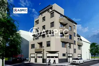 Многостаен апартамент във Варна, Център