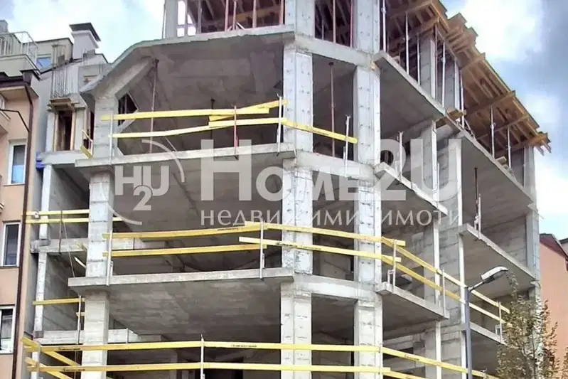 4-bedroom apartment in Sofiya, Centyr
