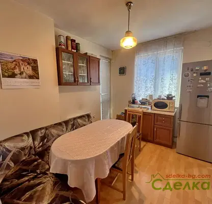 Снимка 2 — Многостаен апартамент в Габрово, Център