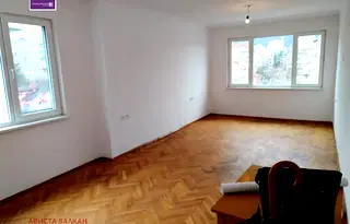 Многостаен апартамент в София, Красно село