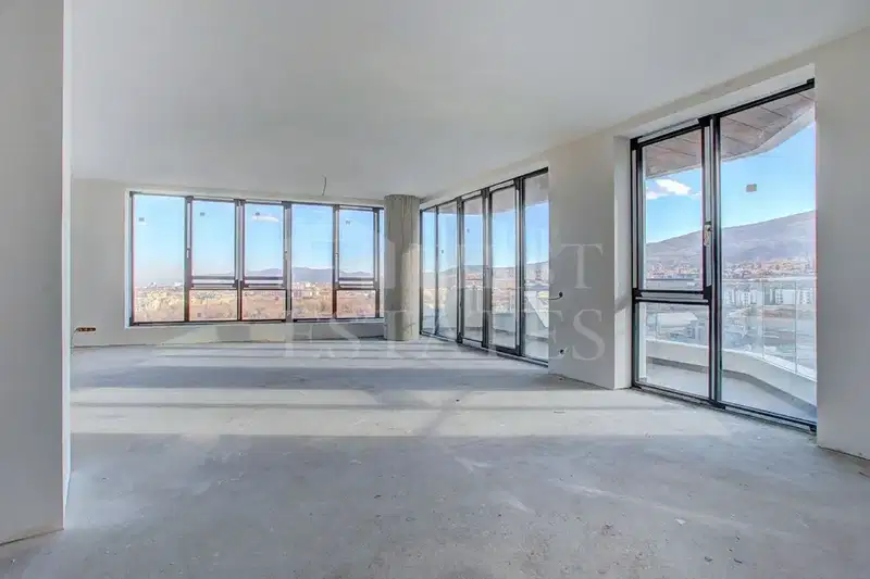 4-bedroom apartment in Sofiya, Krystova Vada