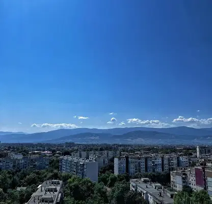 Снимка 2 — Четиристаен апартамент с голяма площ в Младежки Хълм, Пловдив