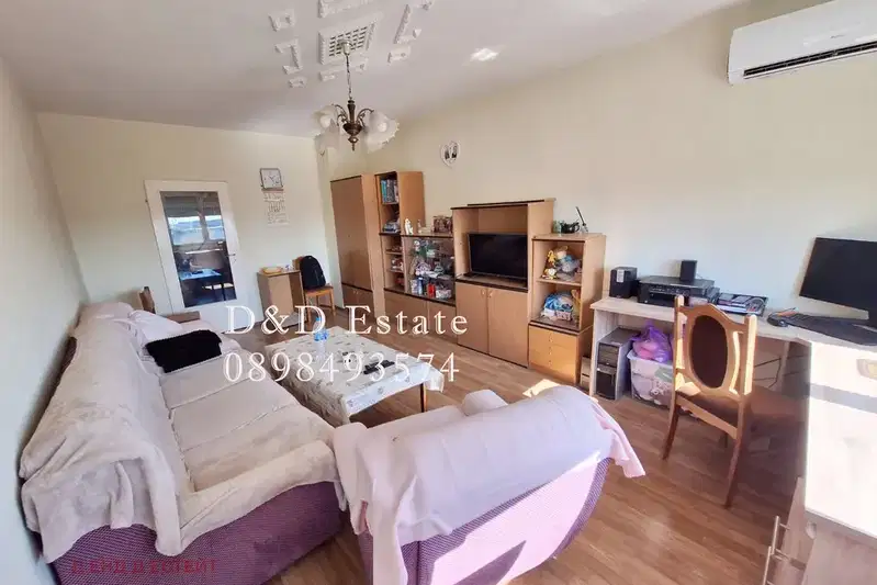 4-bedroom apartment in Stara Zagora, Opylchenski