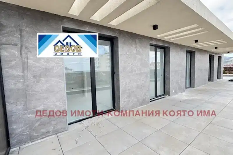 Многостаен апартамент в Стара Загора, Ремиза