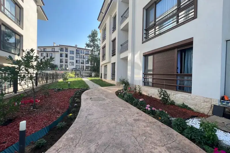 4-bedroom apartment in Sofiya, Simeonovo