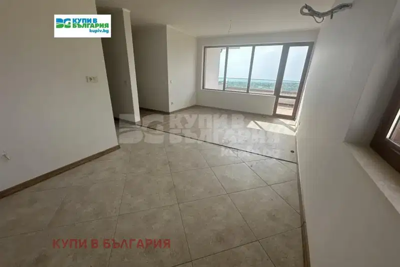 4-bedroom apartment in Varna, Vinica