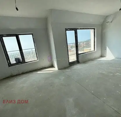 Photo 2 — 4-bedroom apartment in Varna, Vinica