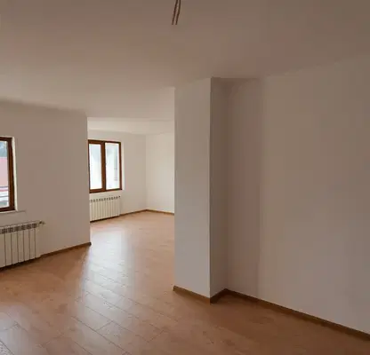 Photo 2 — 4-bedroom apartment in Oblast Blagoevgrad, Razlog