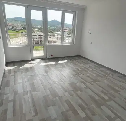 Photo 4 — 4-bedroom apartment in Oblast Kyrdjali, Момчил