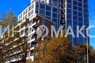 Двустаен апартамент с панорамна гледка в Братя Миладинови, Бургас