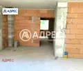 Снимка 3 — Двустаен апартамент във Варна, Център