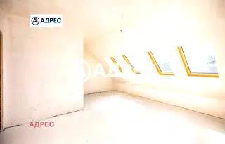 Двустаен апартамент във Варна, Център