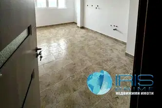 Двустаен апартамент в Шумен, Център