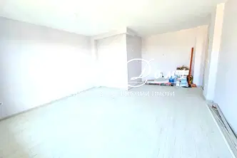 Двустаен апартамент във Варна, Левски 2