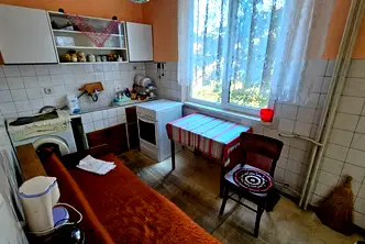 Двустаен апартамент в Раз, Орел