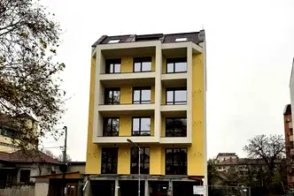 Двустаен апартамент в Плевен, Широк център