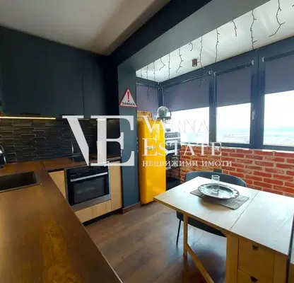 Photo 5 — 2-bedroom apartment in Varna, Vladislav Varnenchik 1