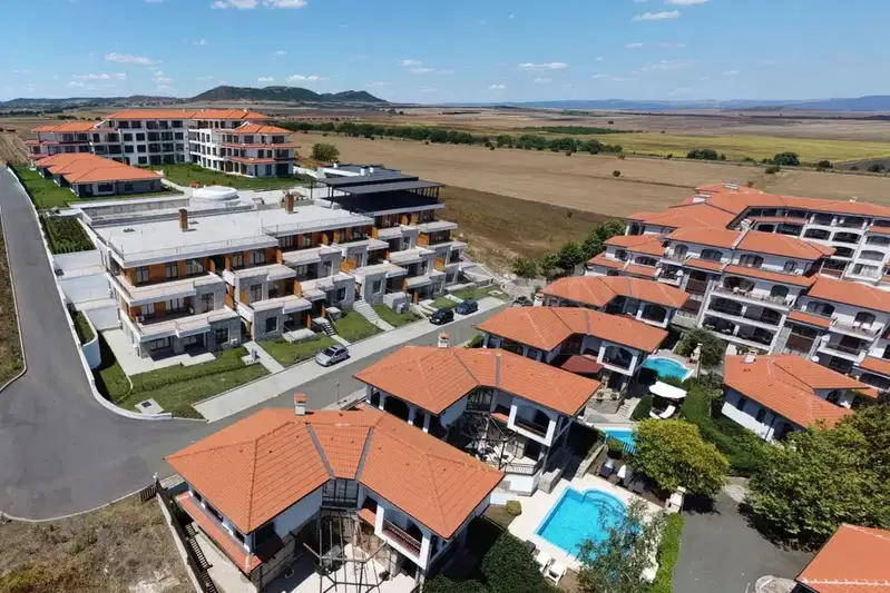 2-bedroom apartment in Oblast Burgas, Aheloi