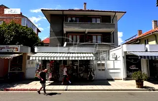 Двустаен апартамент в Бургас, Несебър