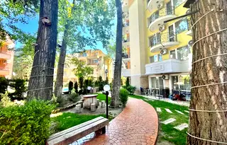 Двустаен апартамент в Бургас, к.к. Слънчев бряг