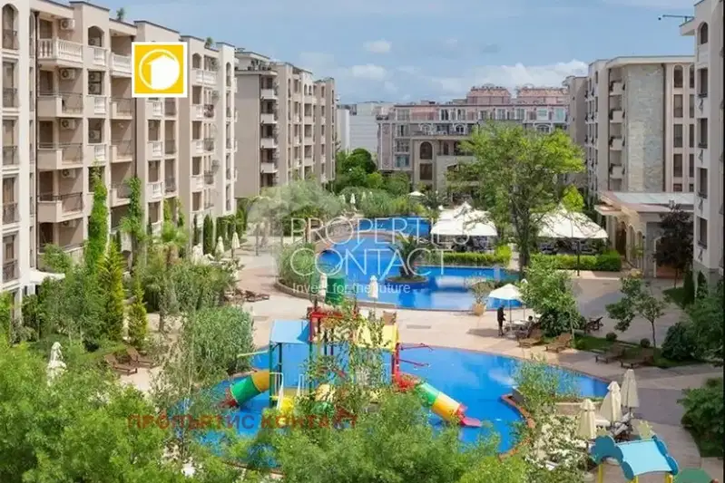 Двустаен апартамент в Бургас, к.к. Слънчев бряг