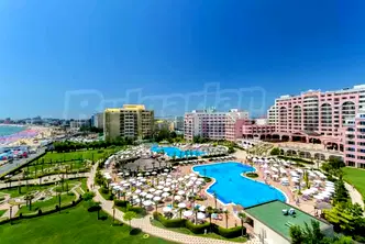 Двустаен апартамент в Бургас, к.к. Слънчев бряг