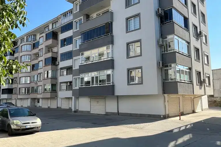 2-bedroom apartment in Oblast Kyrdjali, Момчил