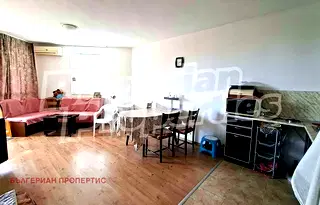 Двустаен апартамент във Варна, Бяла