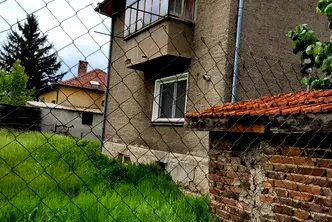 Етаж от къща в Модерно предие