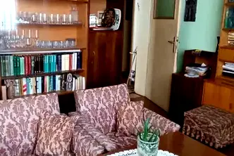 Етаж от къща в Пазарджик, Център