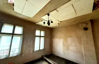 Етаж от къща във Враца, Център